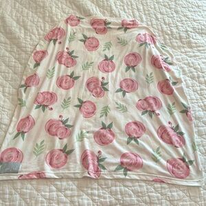 Copper and pearl nursing cover/multi use cover